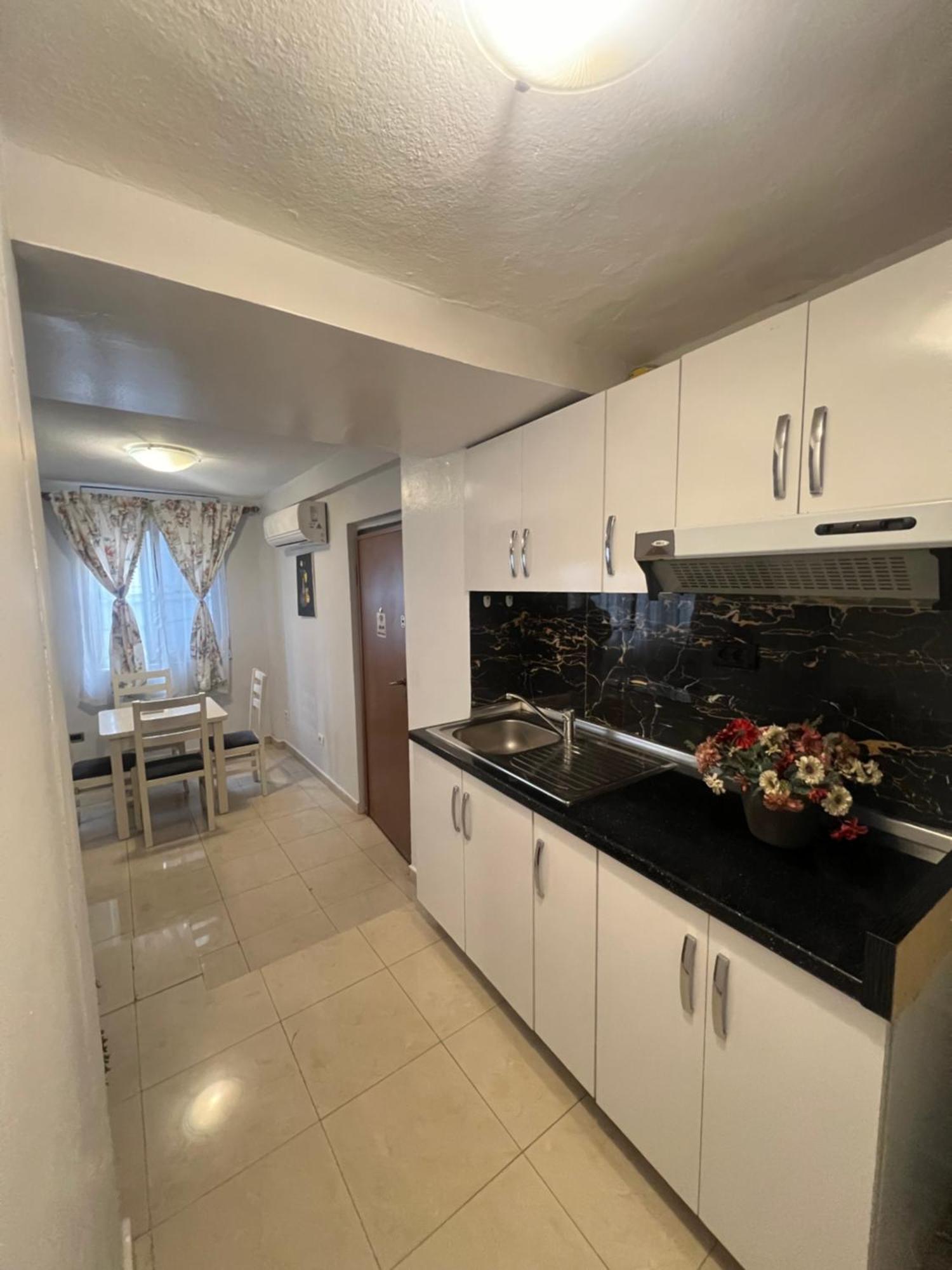 Tirana Center Apartment Exterior photo